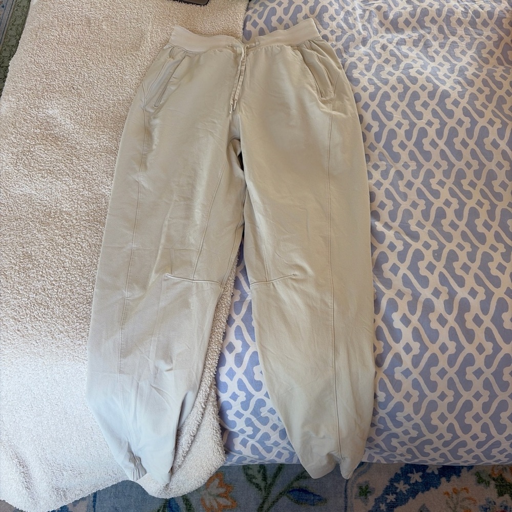 Lululemon Athletica Cream Jogger Pants
